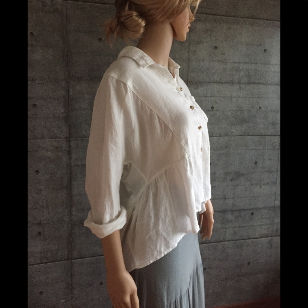Anthropologie Holding Horses linen cropped shirtSP